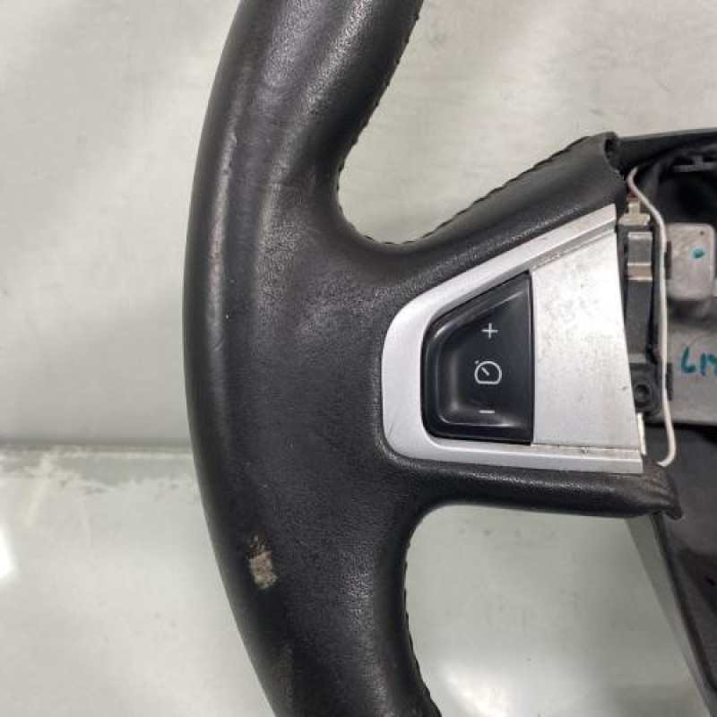 Volant RENAULT SCENIC 3 Photo n°4