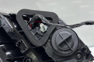 Feu arriere secondaire droit (feux) PEUGEOT 308 2