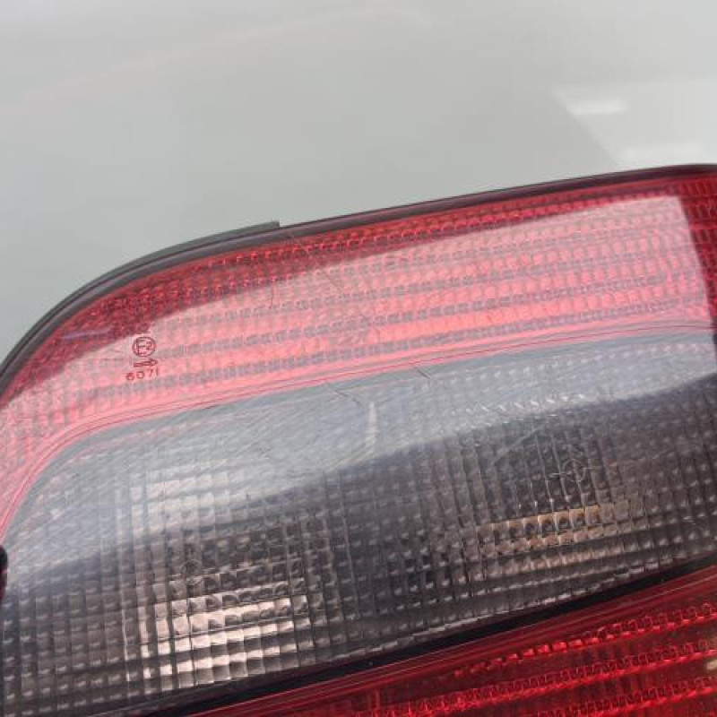 Feu arriere principal droit (feux) CITROEN XSARA Photo n°3