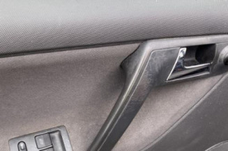Optique avant principal droit (feux)(phare) VOLKSWAGEN POLO 3
