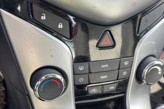 Feu arriere secondaire gauche (feux) CHEVROLET CRUZE