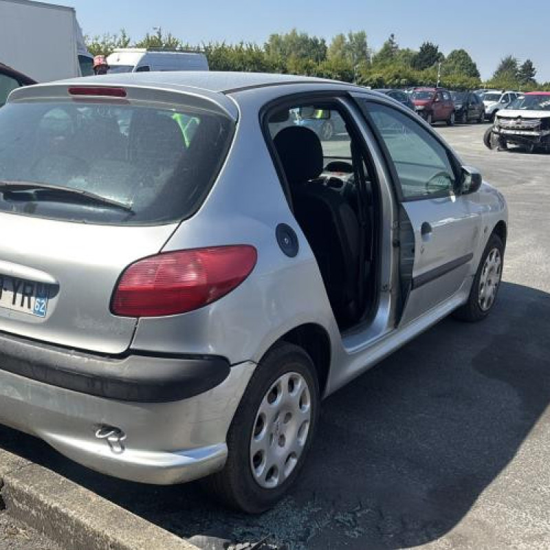Boitier BSI PEUGEOT 206 Photo n°7