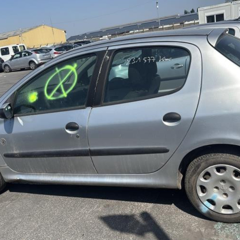 Boitier BSI PEUGEOT 206 Photo n°10