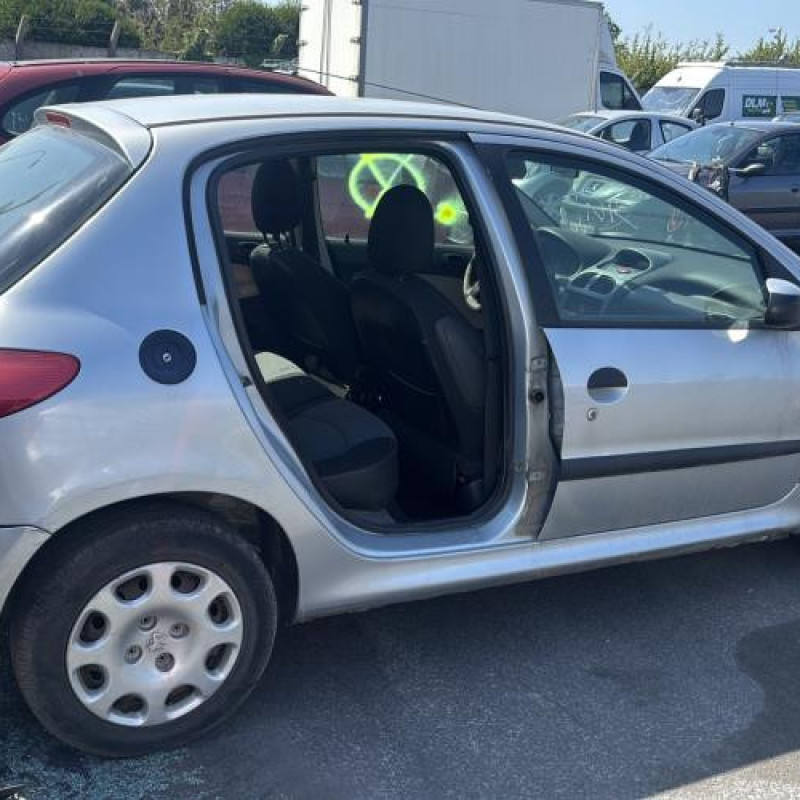 Boitier BSI PEUGEOT 206 Photo n°11