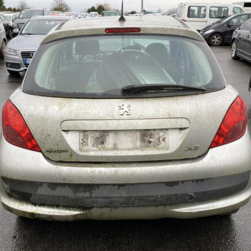 Feu arriere principal droit (feux) PEUGEOT 207 Photo n°5
