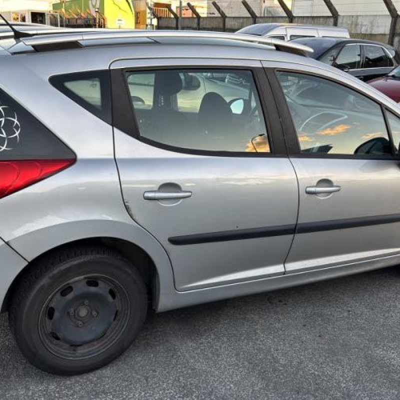 Pare choc arriere PEUGEOT 207 Photo n°14
