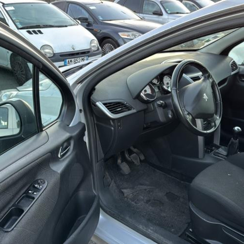 Pare choc arriere PEUGEOT 207 Photo n°17