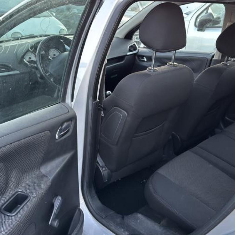 Pare choc arriere PEUGEOT 207 Photo n°18