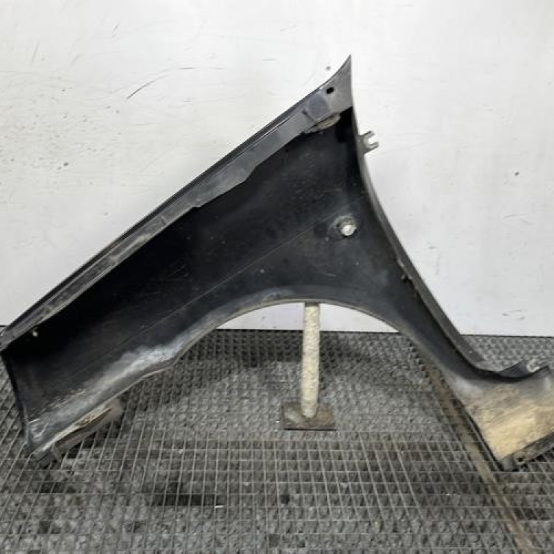 Aile avant droit RENAULT CLIO 2 Photo n°4