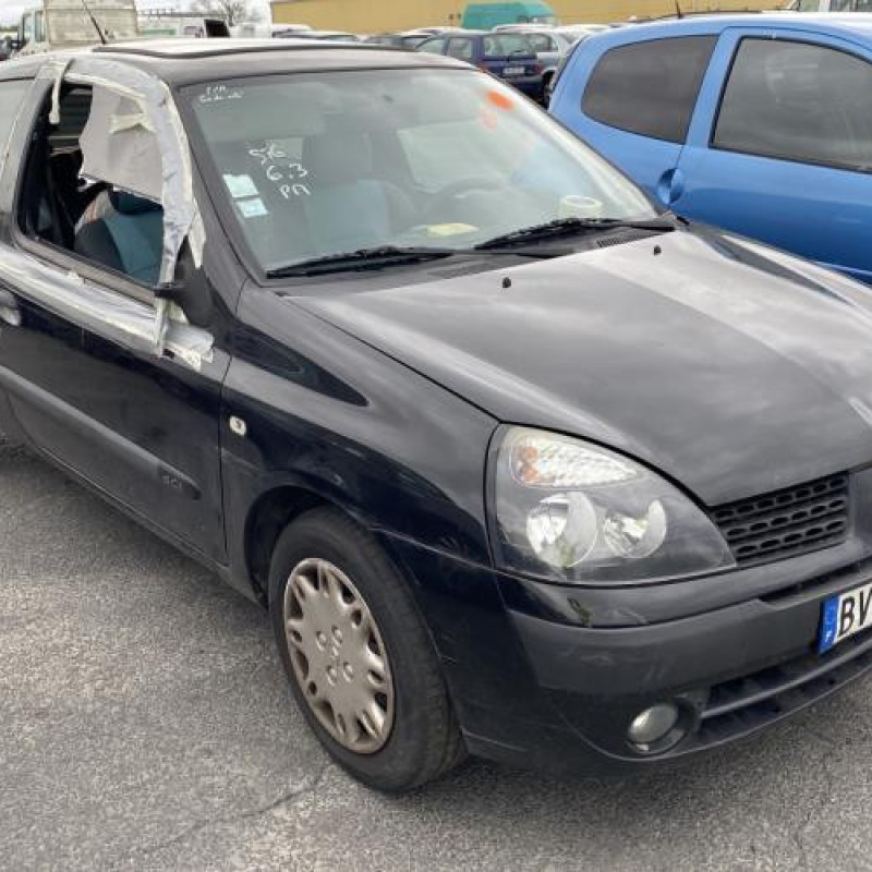 Aile avant droit RENAULT CLIO 2 Photo n°6