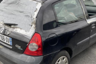 Aile avant droit RENAULT CLIO 2