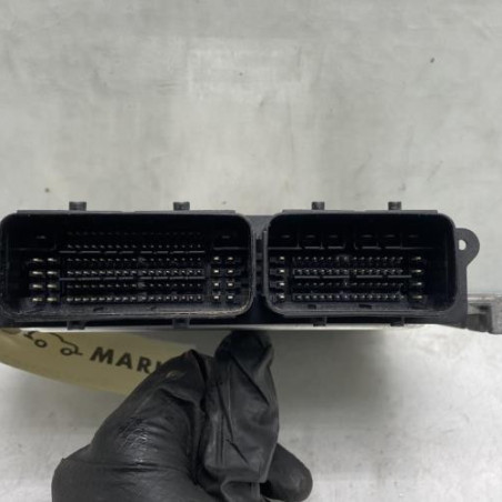 Calculateur moteur PEUGEOT 3008 2
