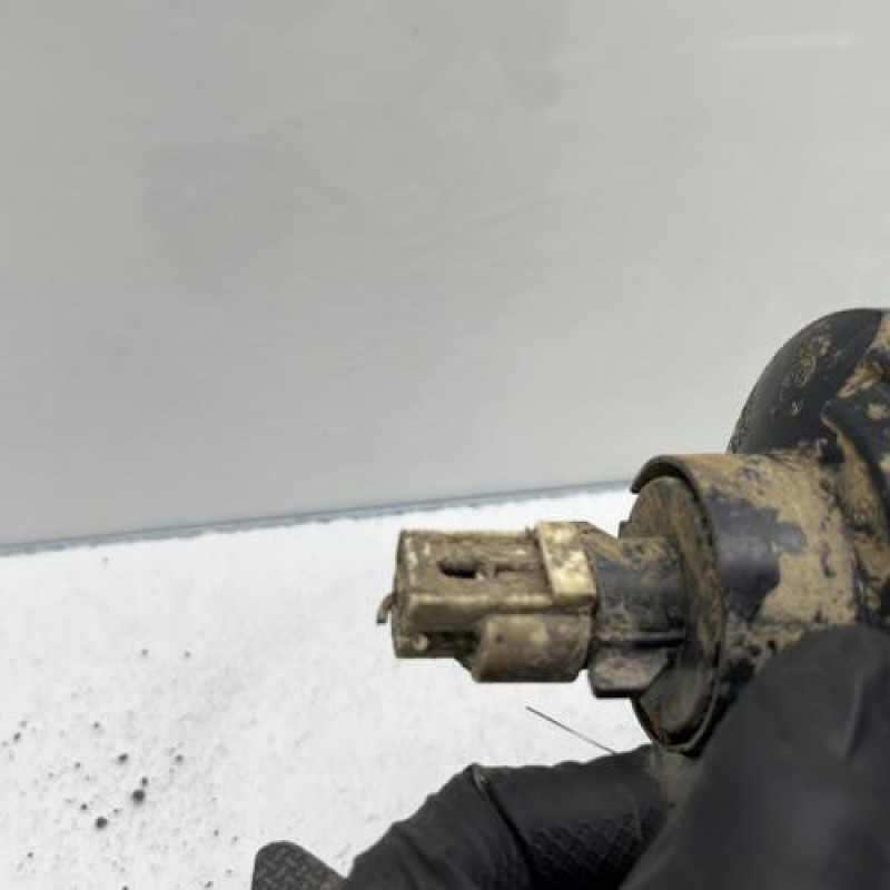Feu de recul droit CHEVROLET MATIZ 2 Photo n°4