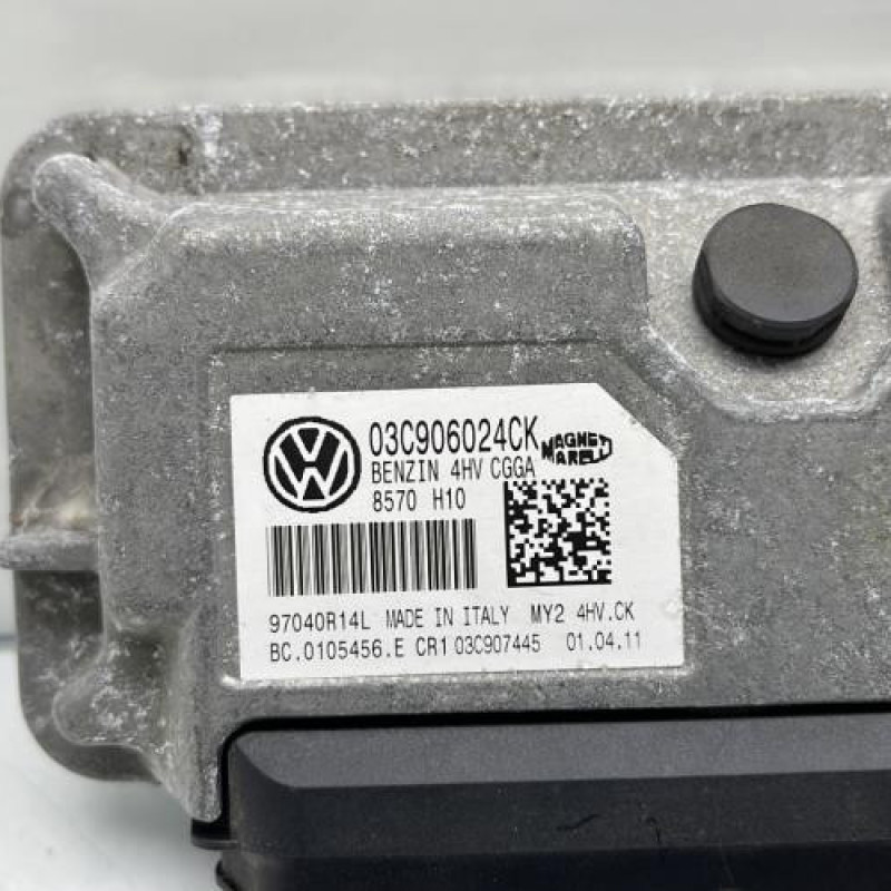 Calculateur moteur VOLKSWAGEN GOLF 6 Photo n°2