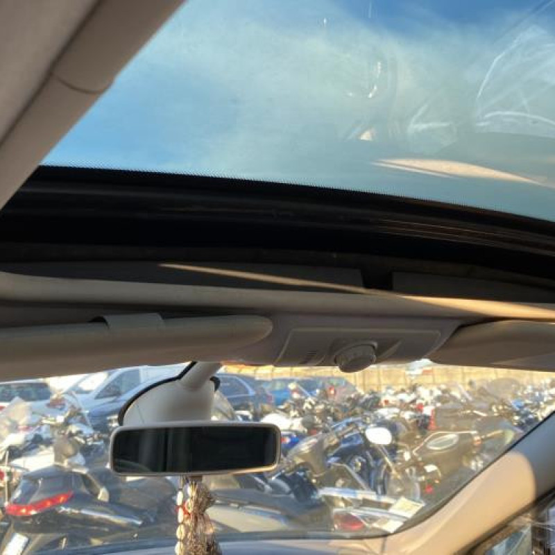 Boitier UCH RENAULT GRAND SCENIC 3 Photo n°18