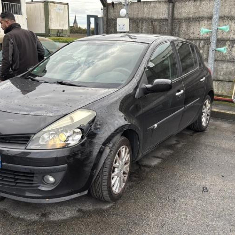Moteur RENAULT CLIO 3 Photo n°6