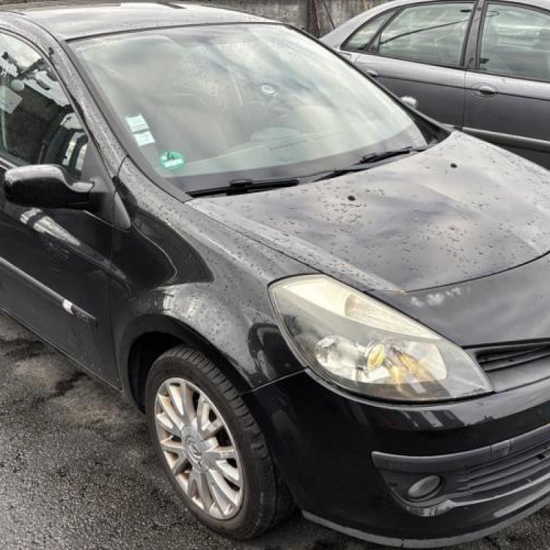 Moteur RENAULT CLIO 3 Photo n°14