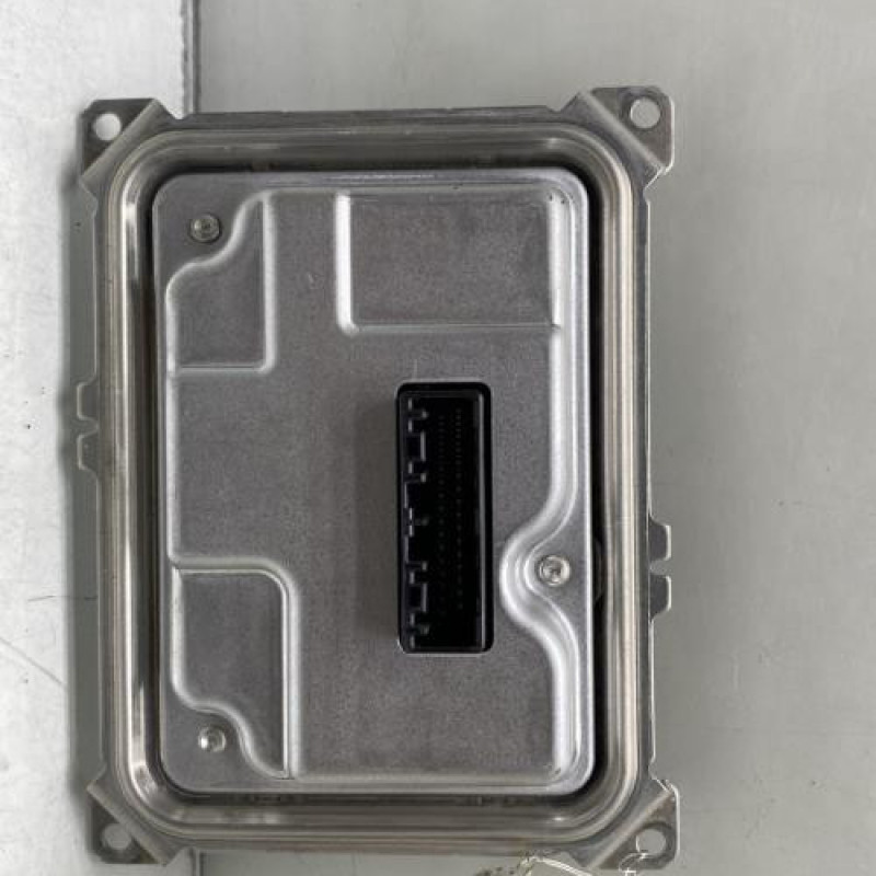 Boitier xenon OPEL CORSA F Photo n°1