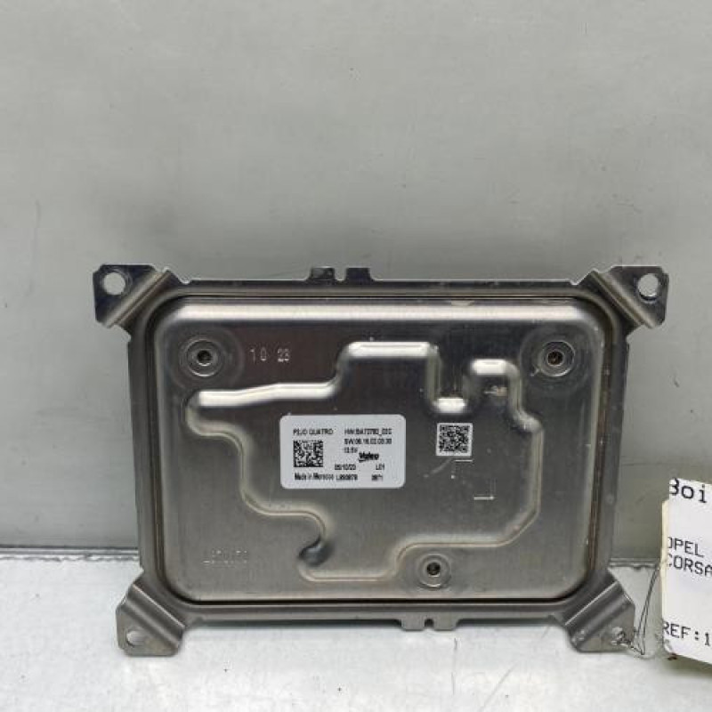 Boitier xenon OPEL CORSA F Photo n°3