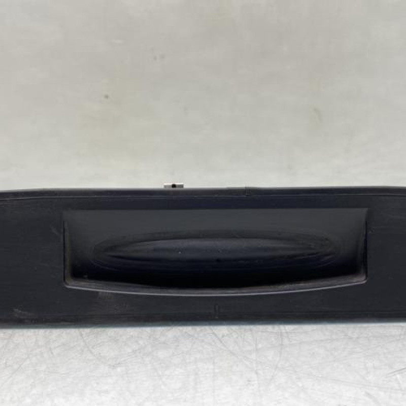 Bouton de coffre FORD C-MAX 2 Photo n°1