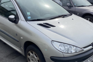 PEUGEOT 206 PHASE 2 1.1i - 8V