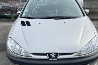 PEUGEOT 206 PHASE 2 1.1i - 8V