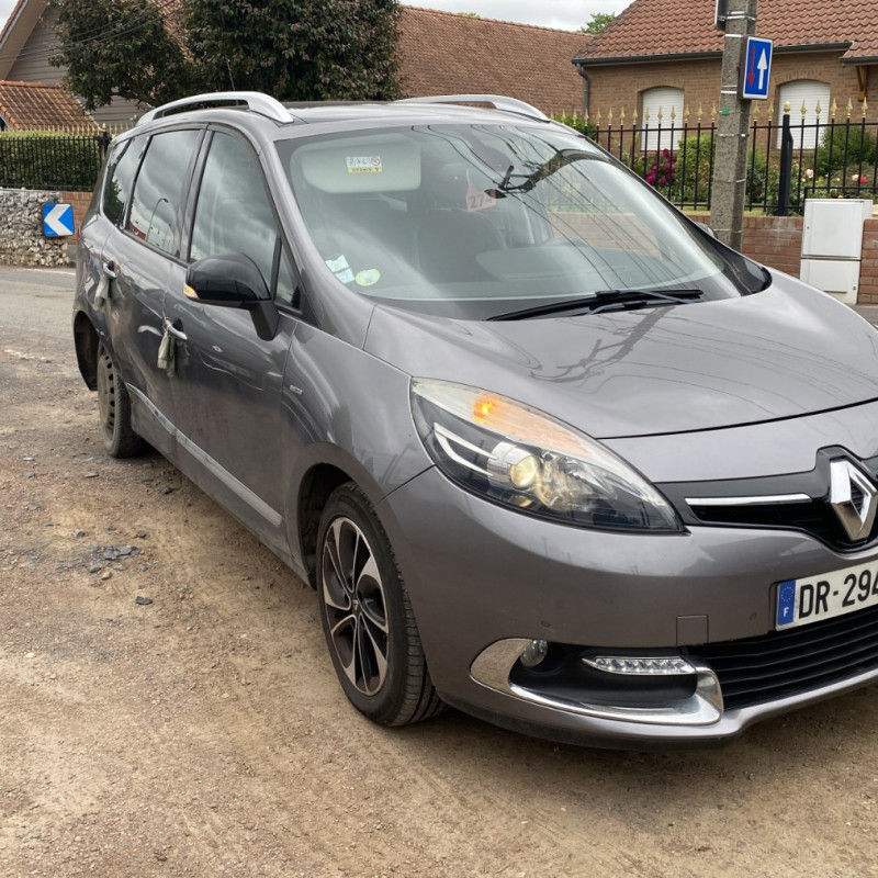 RENAULT GRAND SCENIC 3 PHASE 3 1.6 DCI - 16V TURBO Photo n°2