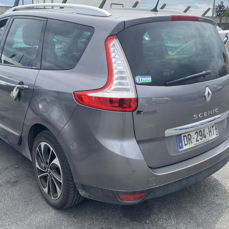 RENAULT GRAND SCENIC 3 PHASE 3 1.6 DCI - 16V TURBO Photo n°15