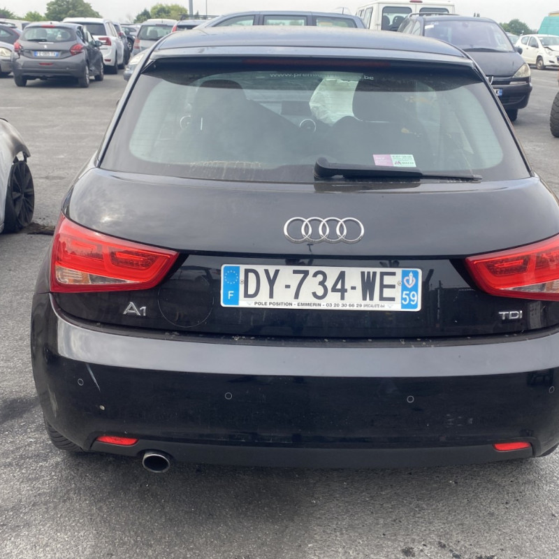 AUDI A1 1 PHASE 1 1.6 TDI - 16V TURBO Photo n°5