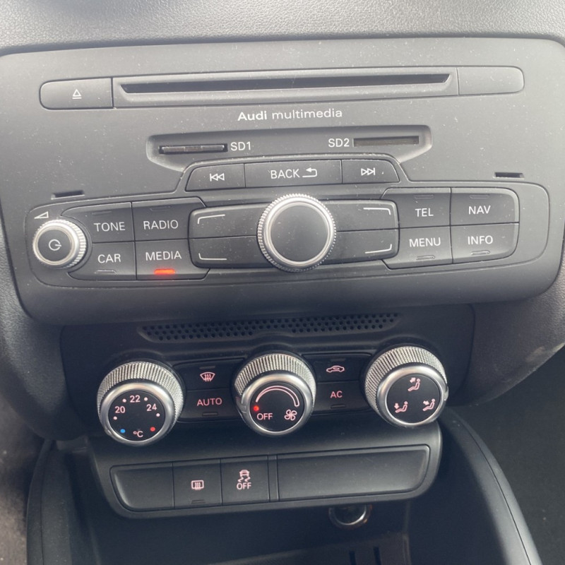 AUDI A1 1 PHASE 1 1.6 TDI - 16V TURBO Photo n°15