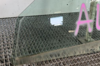 Vitre avant gauche RENAULT CLIO 2