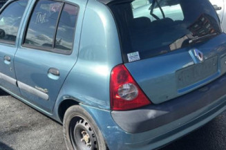 Vitre avant gauche RENAULT CLIO 2
