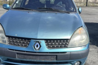 Vitre avant gauche RENAULT CLIO 2
