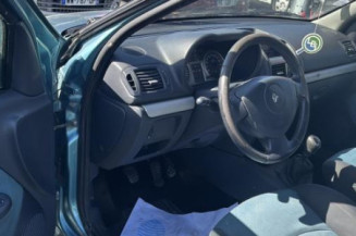 Vitre avant gauche RENAULT CLIO 2