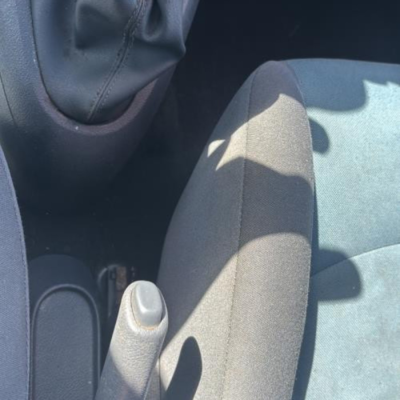 Moteur RENAULT CLIO 2 Photo n°20