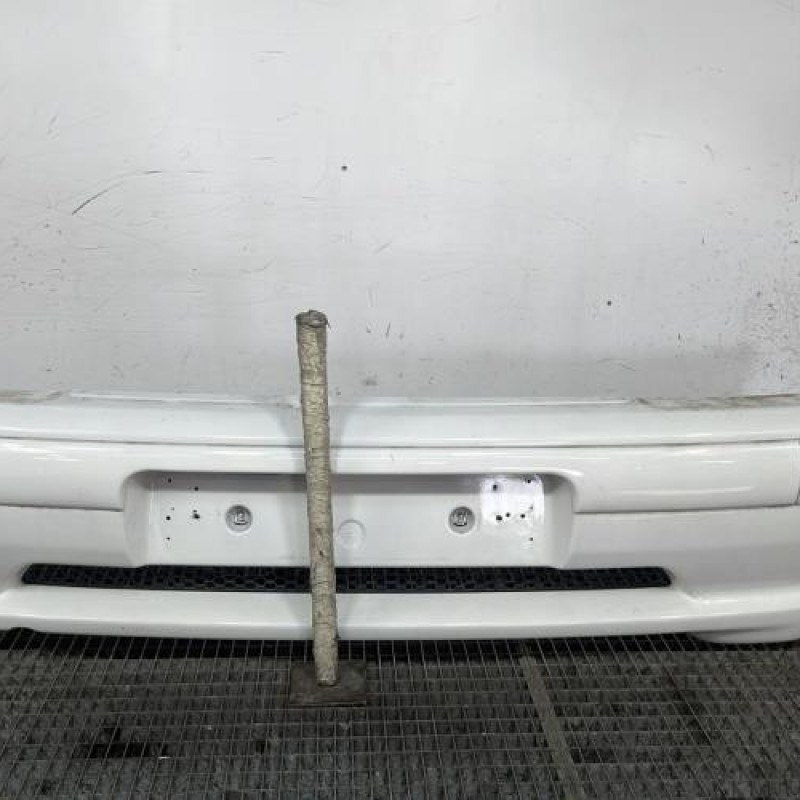 Pare choc arriere PEUGEOT 106 Photo n°1