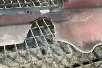 Pare choc arriere PEUGEOT 106