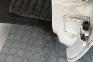Porte avant gauche PEUGEOT 106