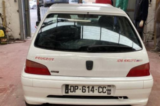 Porte avant gauche PEUGEOT 106