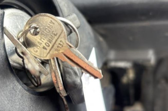 Vitre arriere gauche RENAULT TRAFIC 1