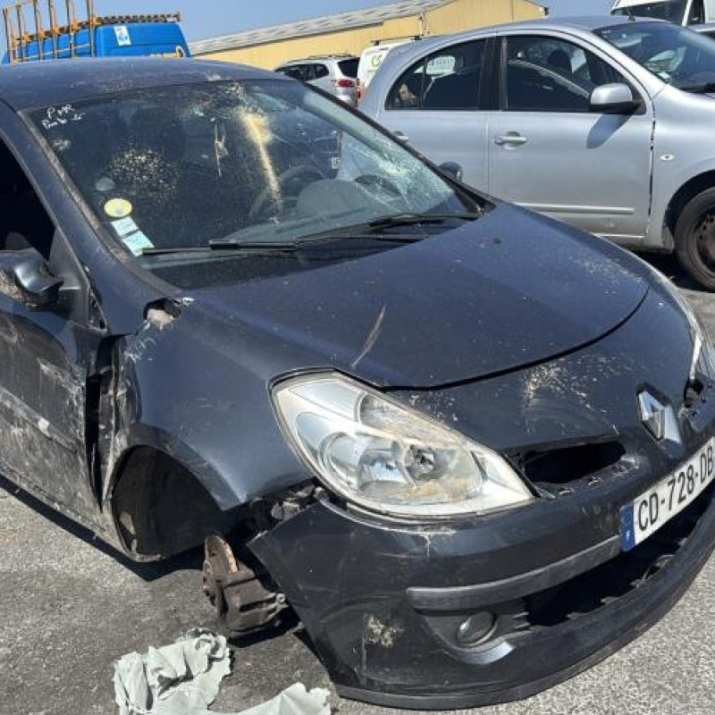 Renfort pare choc avant (traverse) RENAULT CLIO 3 Photo n°9
