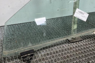 Vitre avant gauche AUDI A4 2