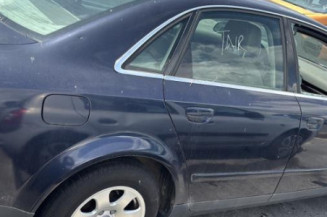 Vitre avant gauche AUDI A4 2