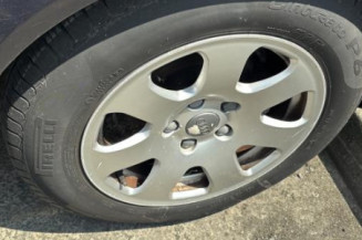 Vitre avant gauche AUDI A4 2