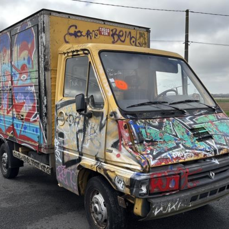 Vitre avant droit RENAULT MASTER 1 Photo n°6