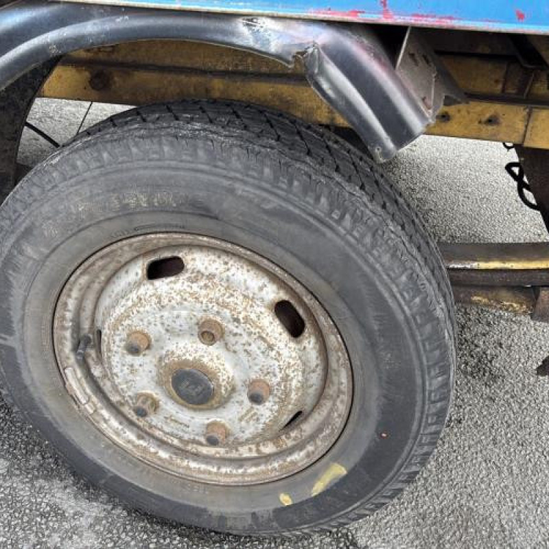 Vitre avant droit RENAULT MASTER 1 Photo n°9