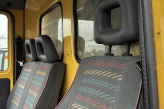 Vitre avant droit RENAULT MASTER 1