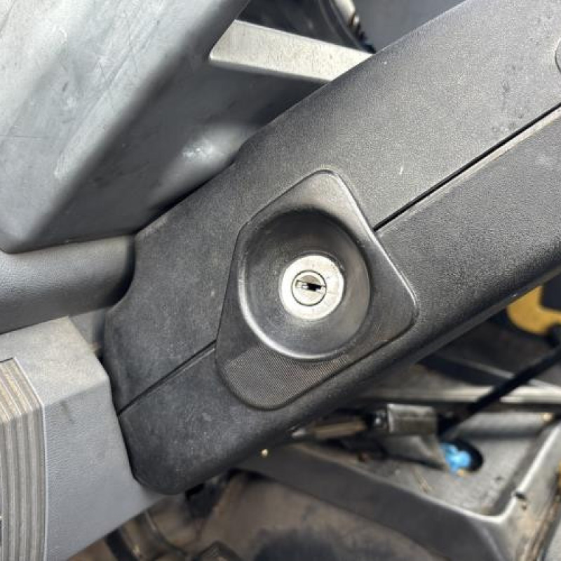 Vitre avant droit RENAULT MASTER 1 Photo n°14