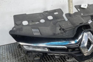 Calandre RENAULT CLIO 4