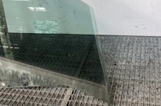 Vitre avant droit RENAULT CLIO 4